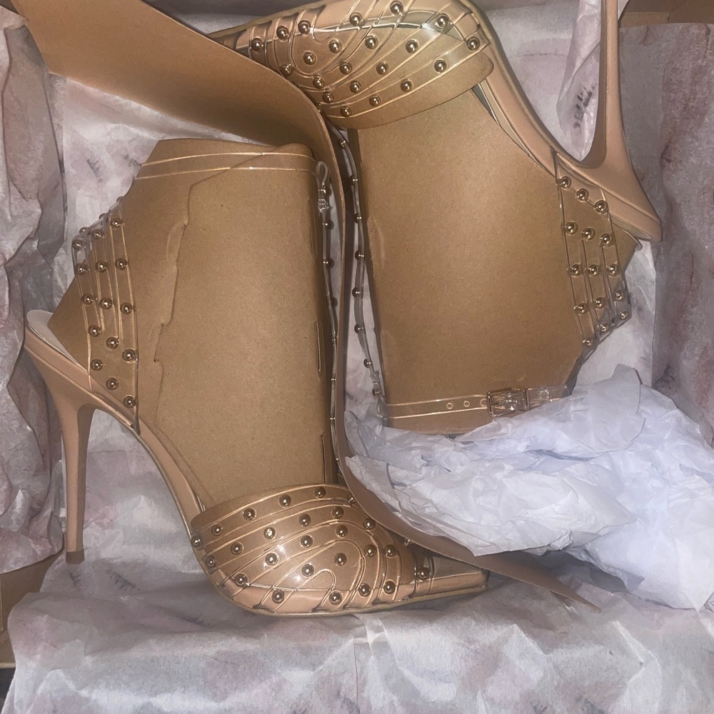Jessica Simpson Wisata Sandals